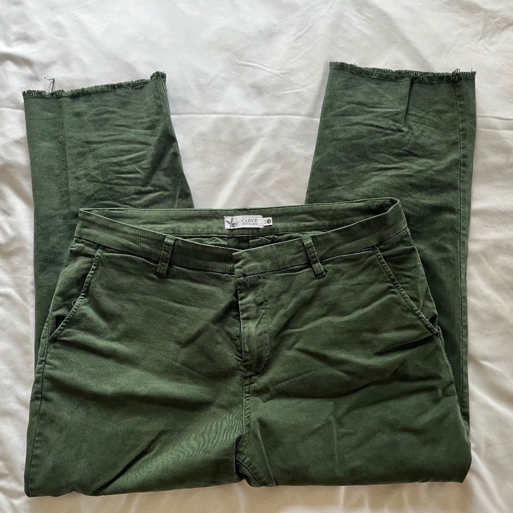 NWOT Carve Designs Sausalito Pants Cilantro Size 10